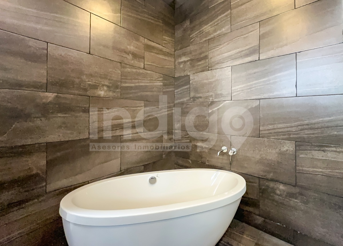 26 de 41: Baño Recámara Principal