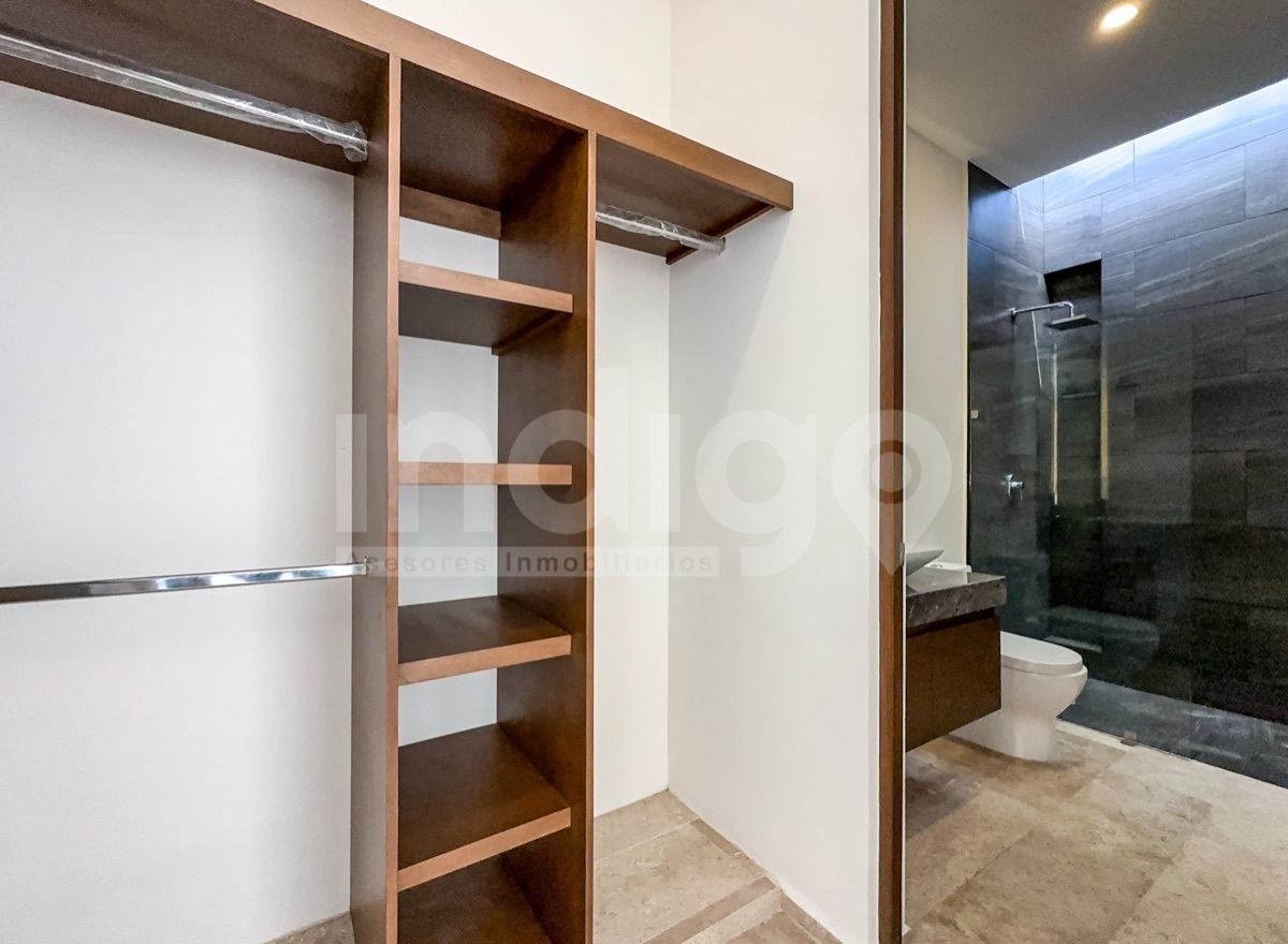 34 de 41: Vestidor Recámara Secundaria 2