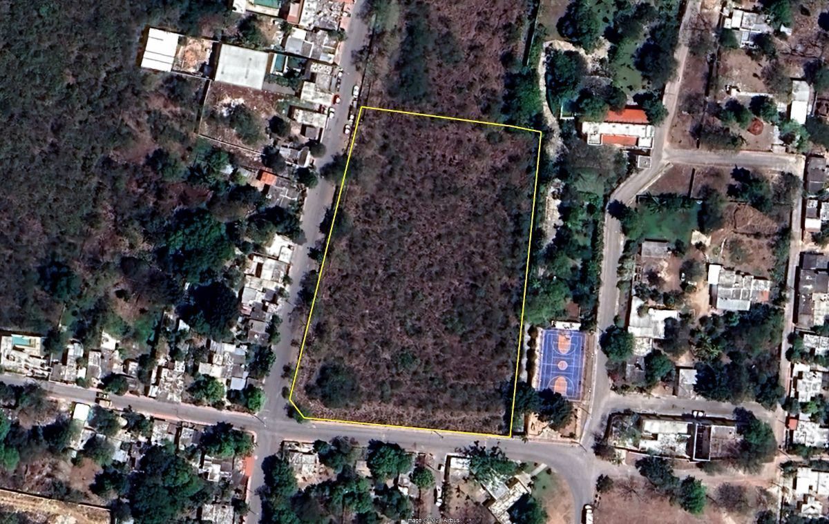 Terreno de 1 Hectarea en Tixcuytun, Mérida, Yucatán