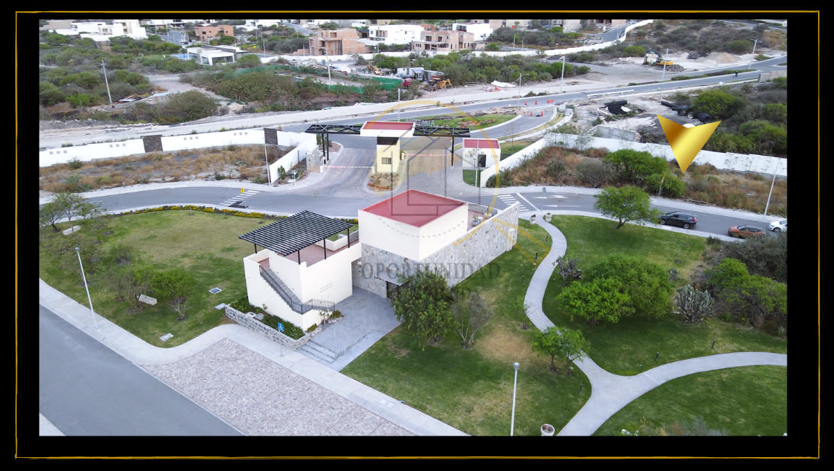 3 de 27: terreno en venta en amatista zibata queretaro