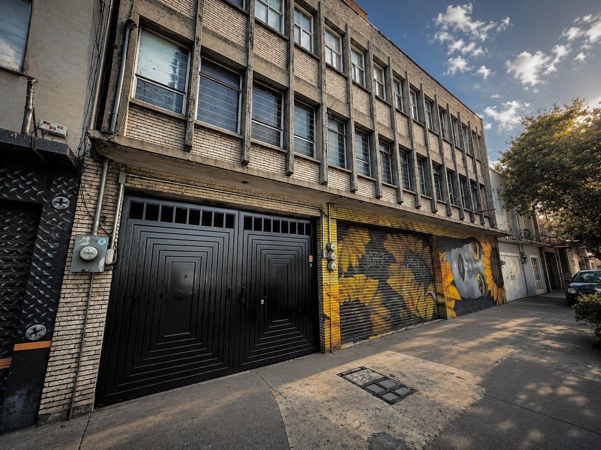 COMMERCIAL BUILDING FOR RENT IN IZTAPALAPA., photo 1 of 27