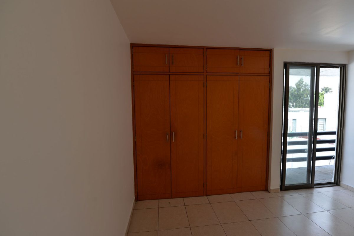 4 de 25: habitación