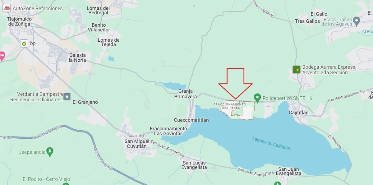 Terreno 300m2 Fraccionamiento los Reyes Cajititlán $950,000 - foto 2