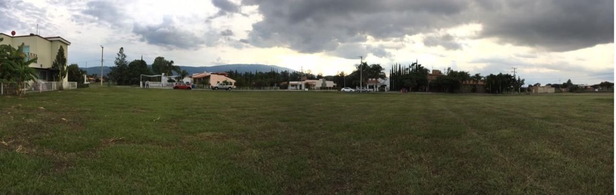 Terreno 300m2 Fraccionamiento los Reyes Cajititlán $950,000 - foto 5