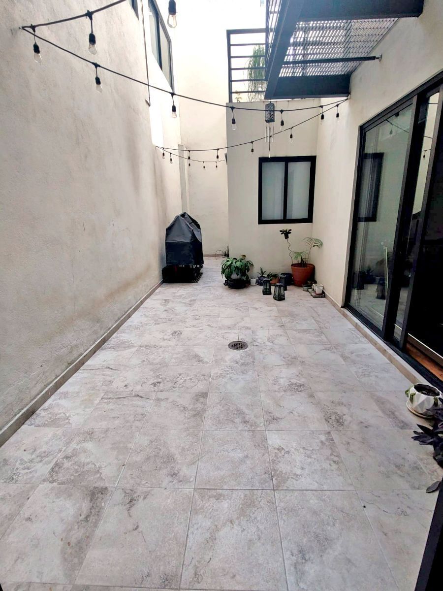 16 of 18: Patio