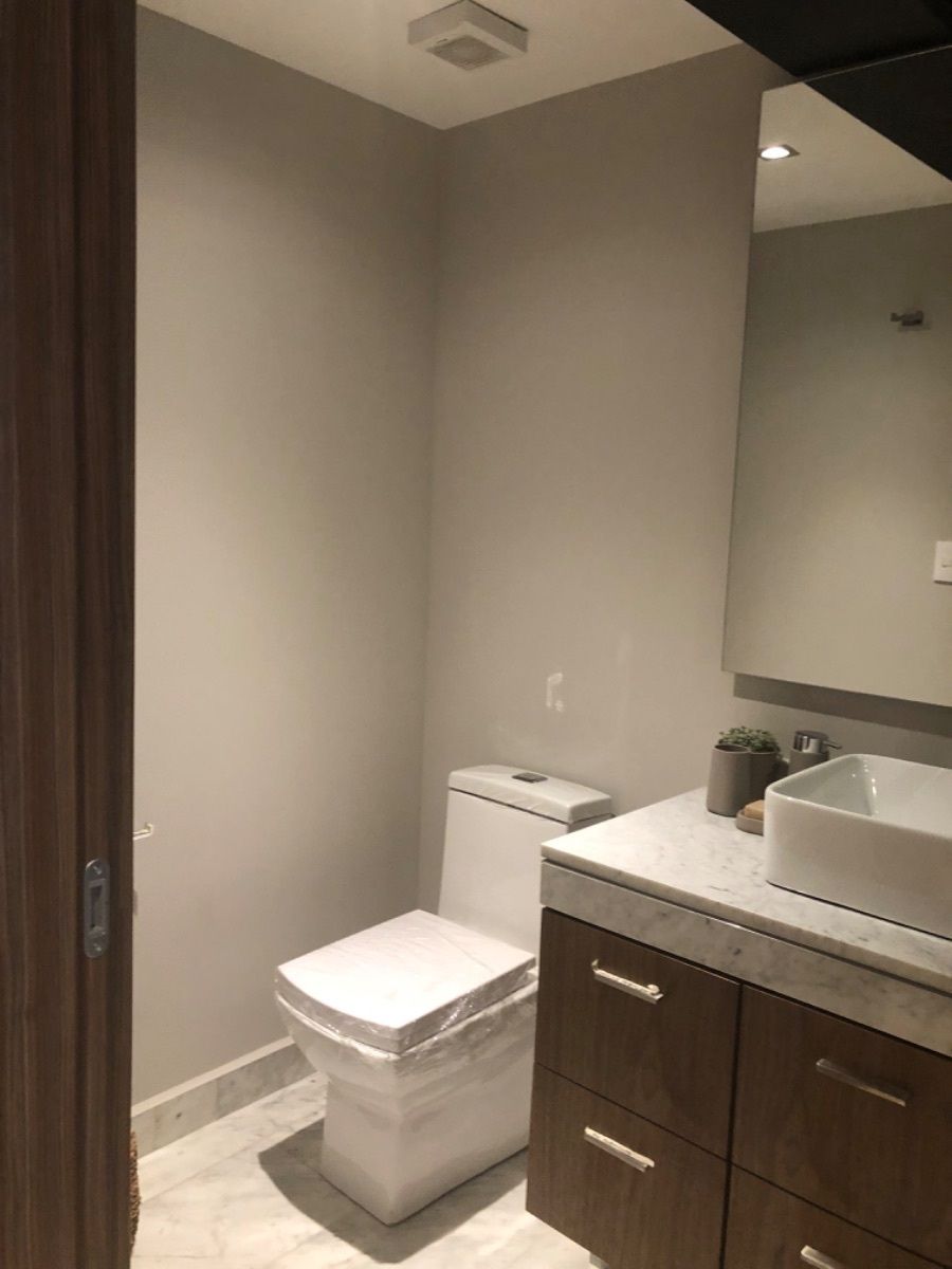 Imágenes del depa muestra con paquete de acabados en venta.