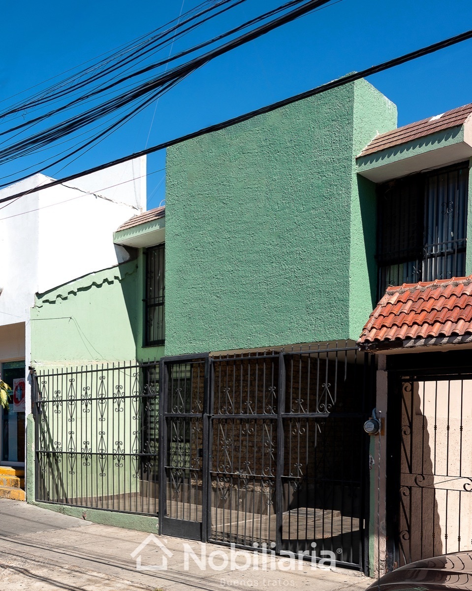Se vende casa en Santa Elena Alcalde