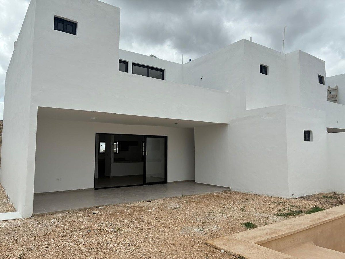 6 de 20: Fachada Posterior