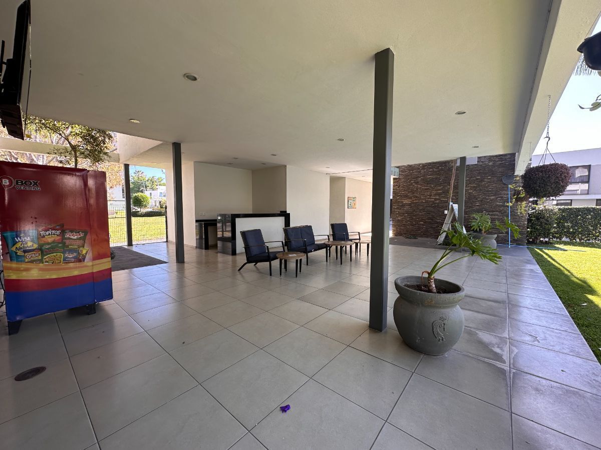 Casa em Misión Del Bosque, Zapopan, foto 3 de 24