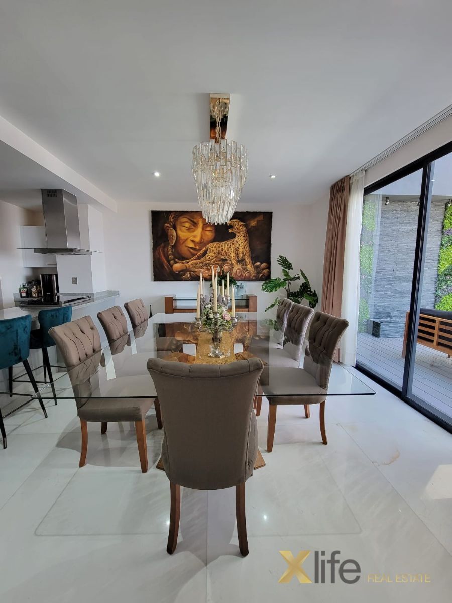 1 de 24: Nivel 1 - Comedor