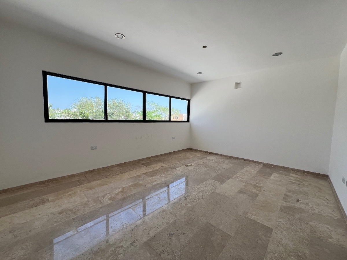 14 de 28: RECAMARA SECUNDARIA