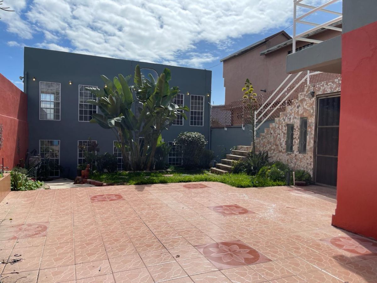 Hermosa Casa en VENTA en Rosarito - foto 2