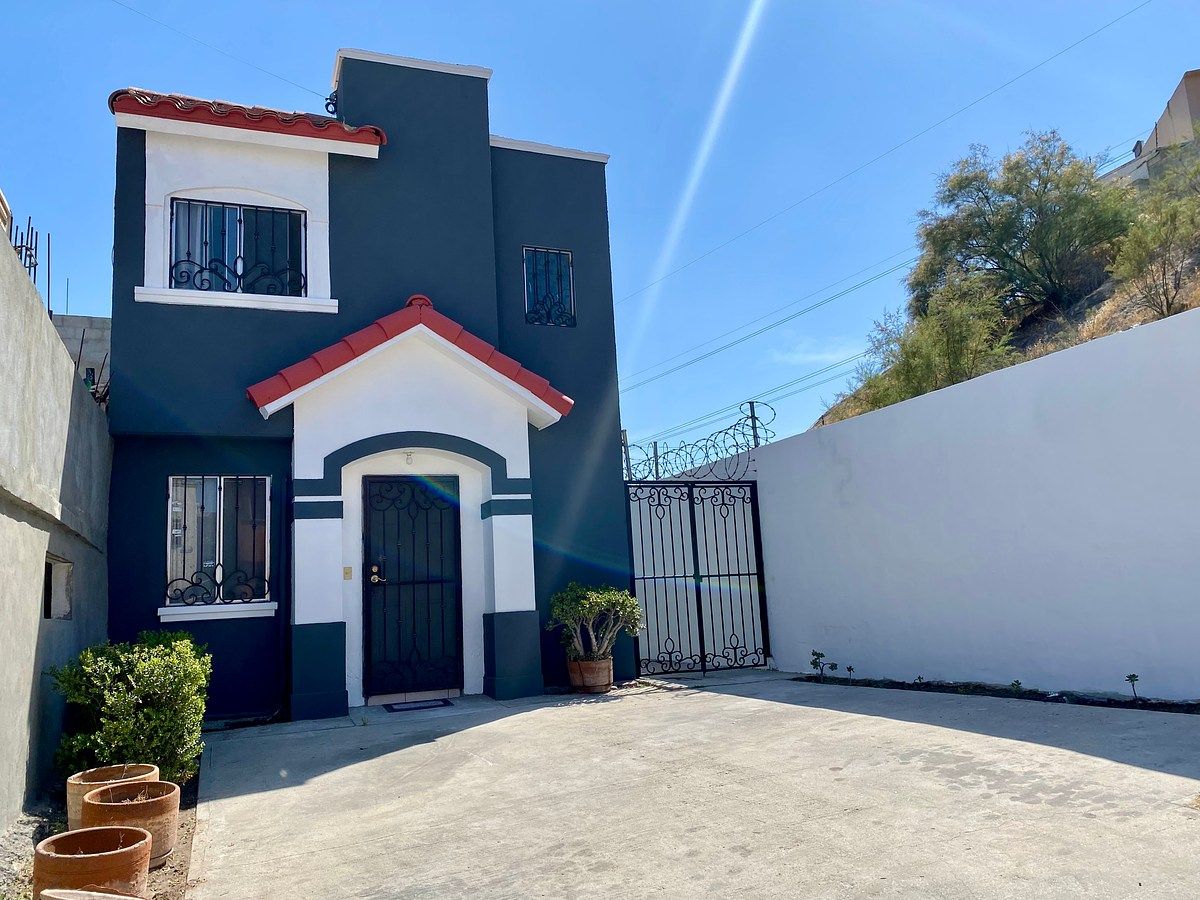 Casa em Hacienda Casa Grande, Tijuana, foto 2 de 17