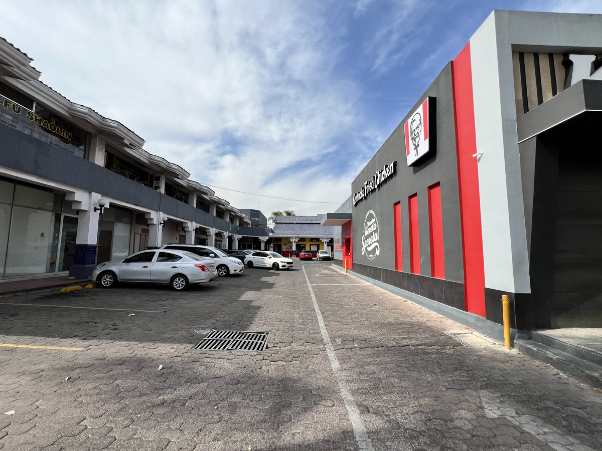 Plaza Las Aguilas