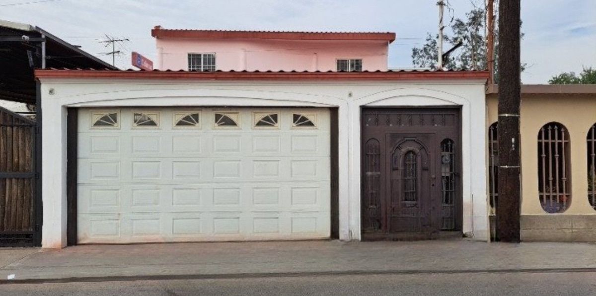 Se Vende Espaciosa Casa en Colonia Hidalgo