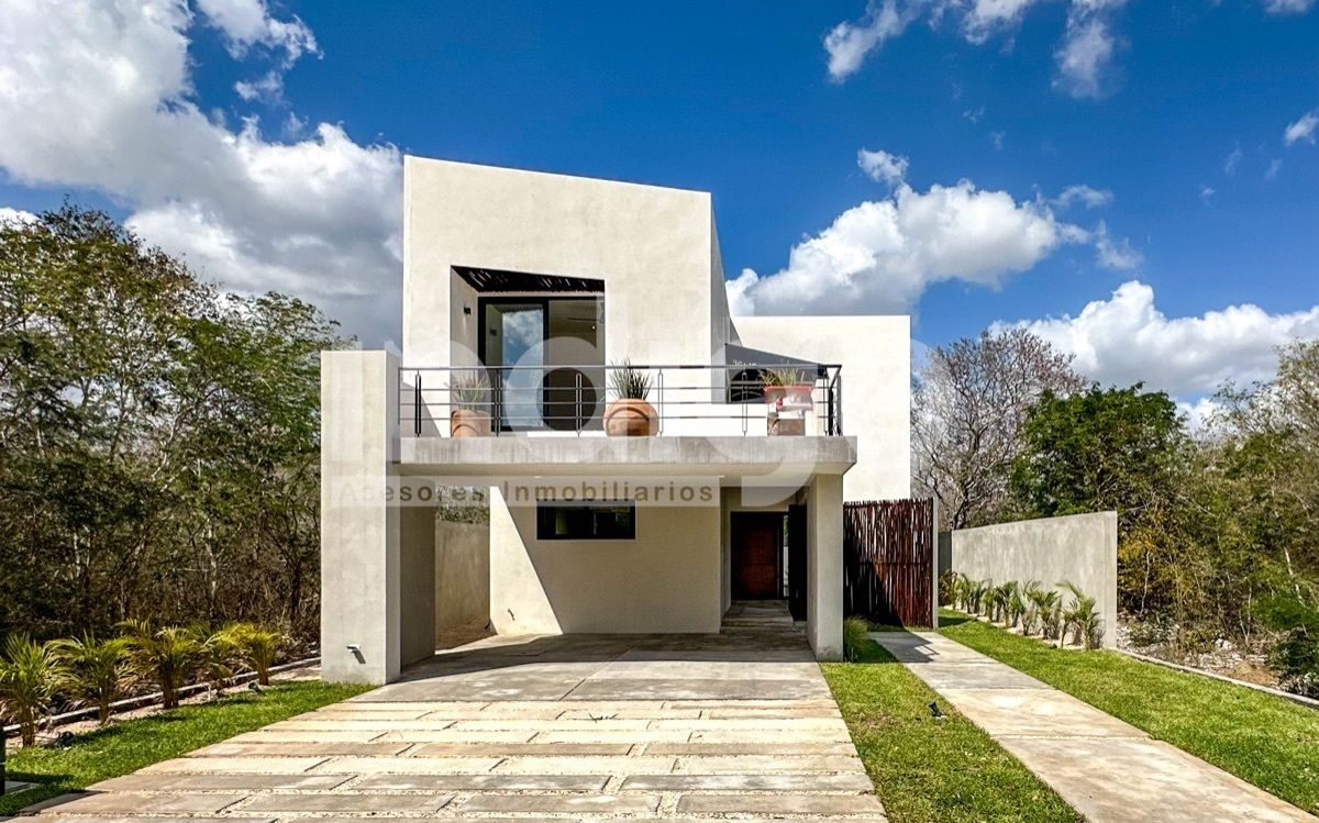 2 de 50: Fachada Frontal