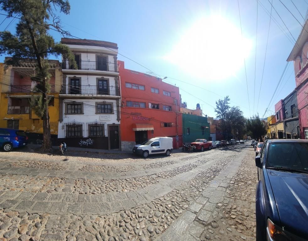 2 de 11: fachada frontal calle Tepetapa