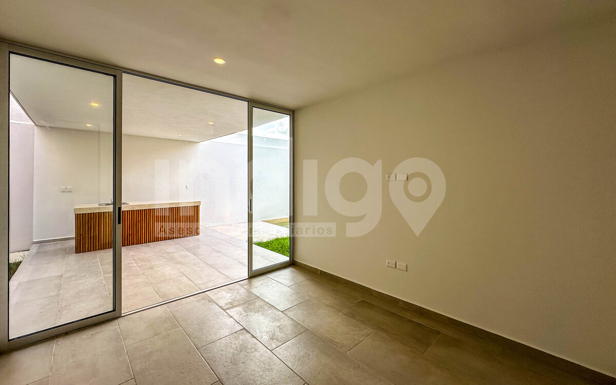 13 de 38: Family Room con Salida a la Terraza