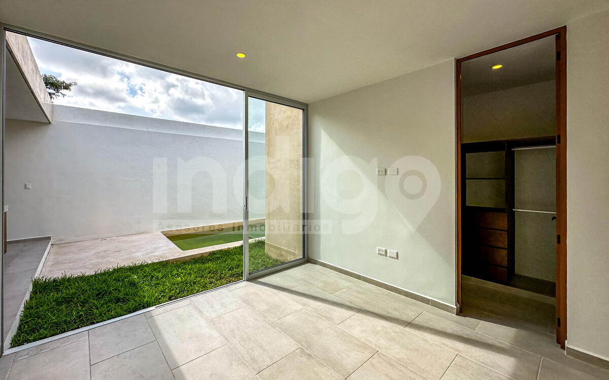 23 de 38: Recámara Secundaria 1