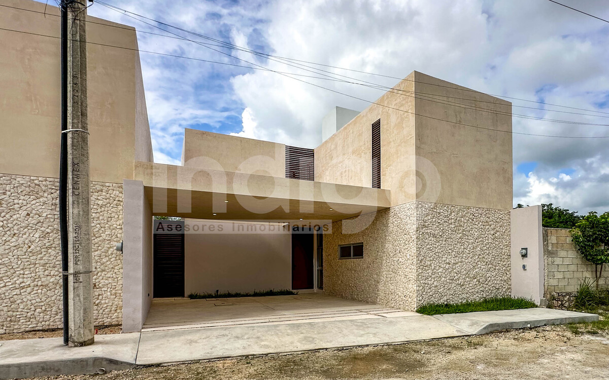 3 de 38: Fachada Frontal