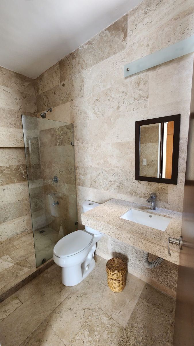 8 of 30: Casa en Renta Merida