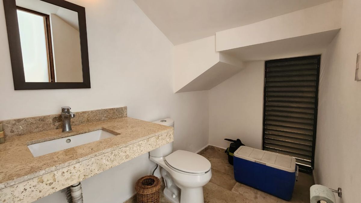 17 of 30: Casa en Renta Merida