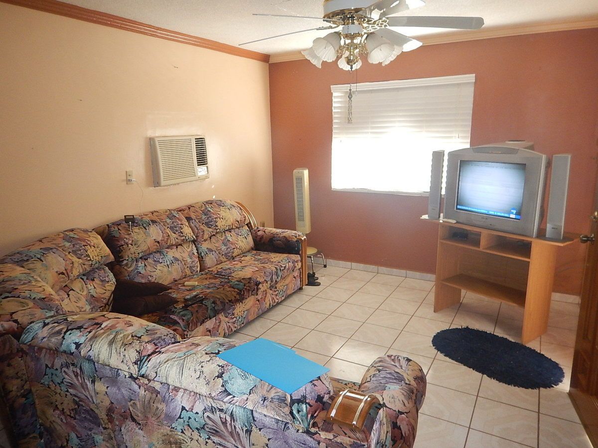 4 de 8: Sala