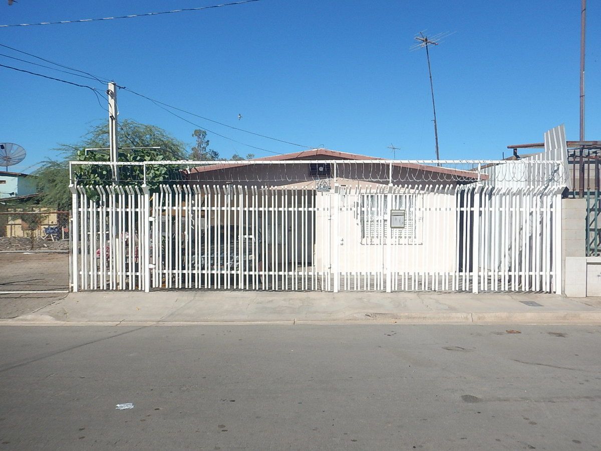 1 de 8: Fachada
