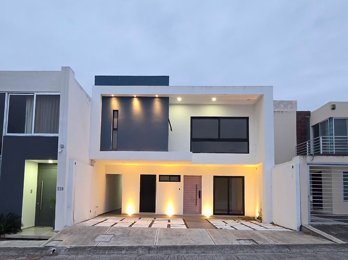 Casa en VENTA de 4 recamaras fracc Lomas Residencial, foto 1 de 18
