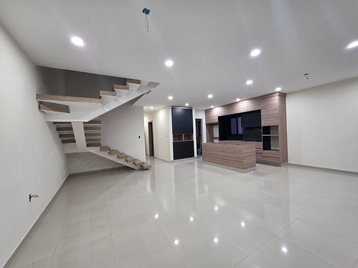 Casa en Las Lomas Residencial, Alvarado, foto 3 de 18