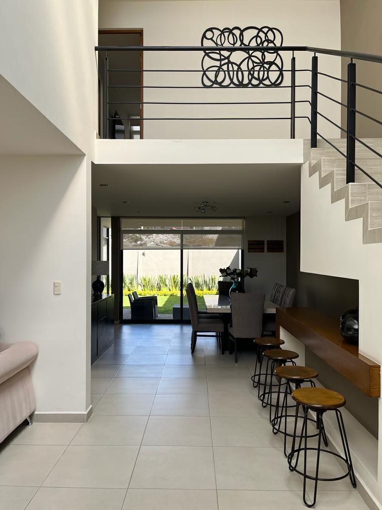 House in Gated Community in Lomas de Juriquilla, Querétaro, photo 2 of 33