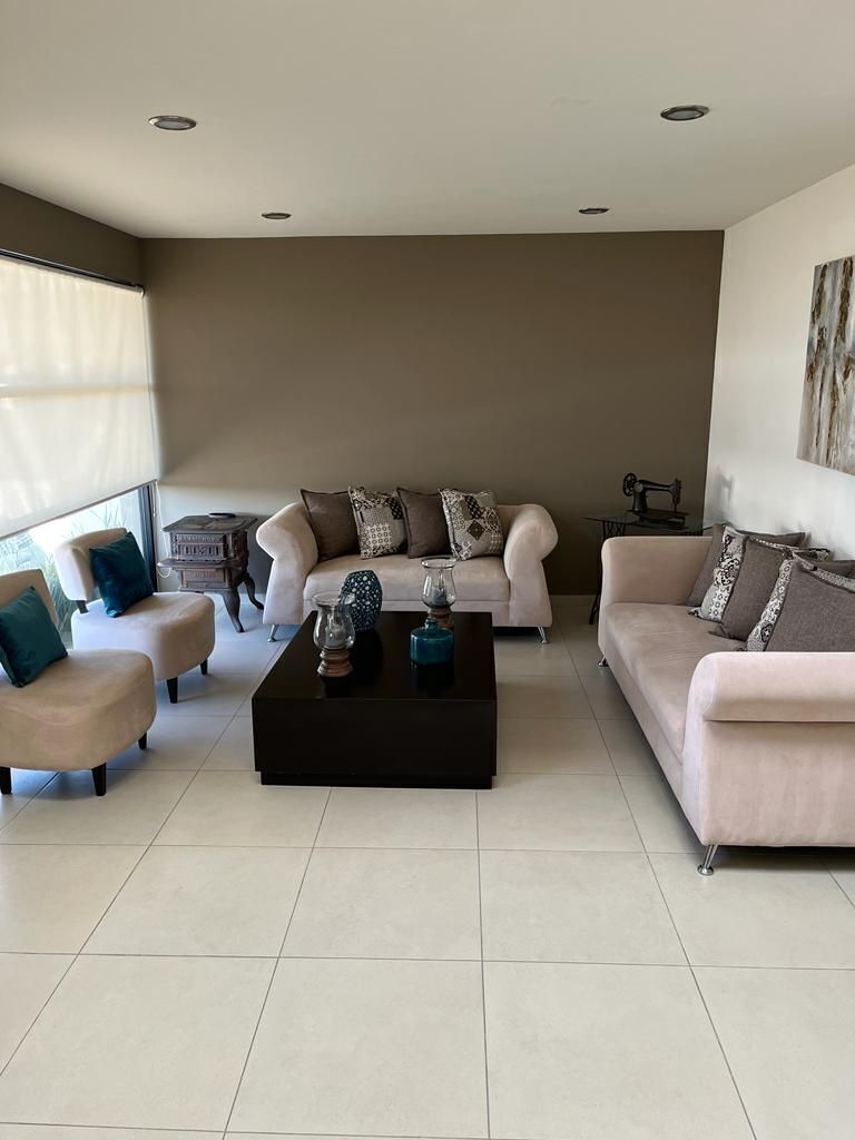 House in Gated Community in Lomas de Juriquilla, Querétaro, photo 4 of 33