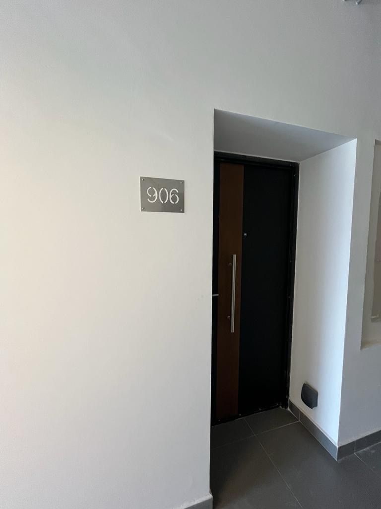 2 de 4: Acceso principal