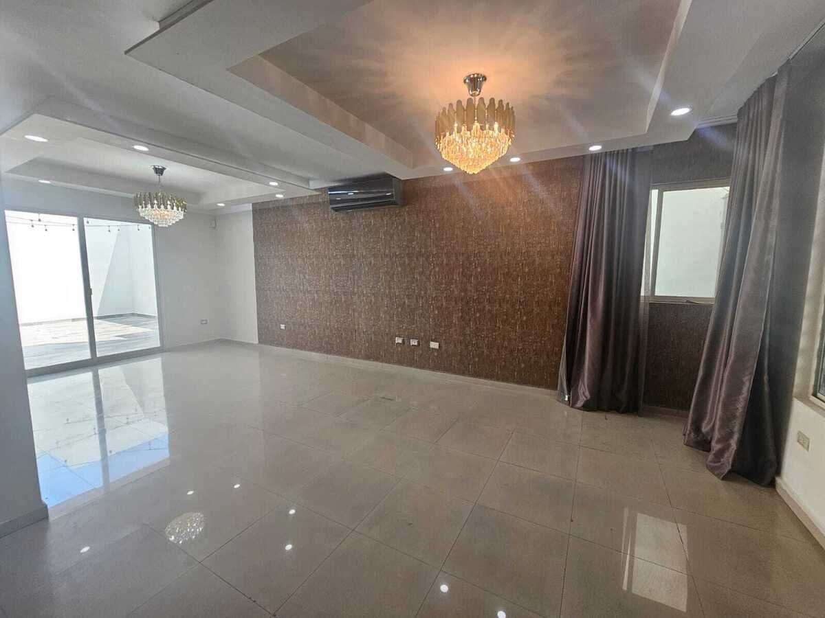 6 of 41: SALA Y COMEDOR CON CLIMA, CANDILES Y CORTINAS