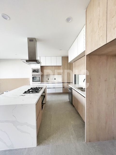 3 de 18: https://www.easybroker.com/agent/properties/estrena-casa-de-