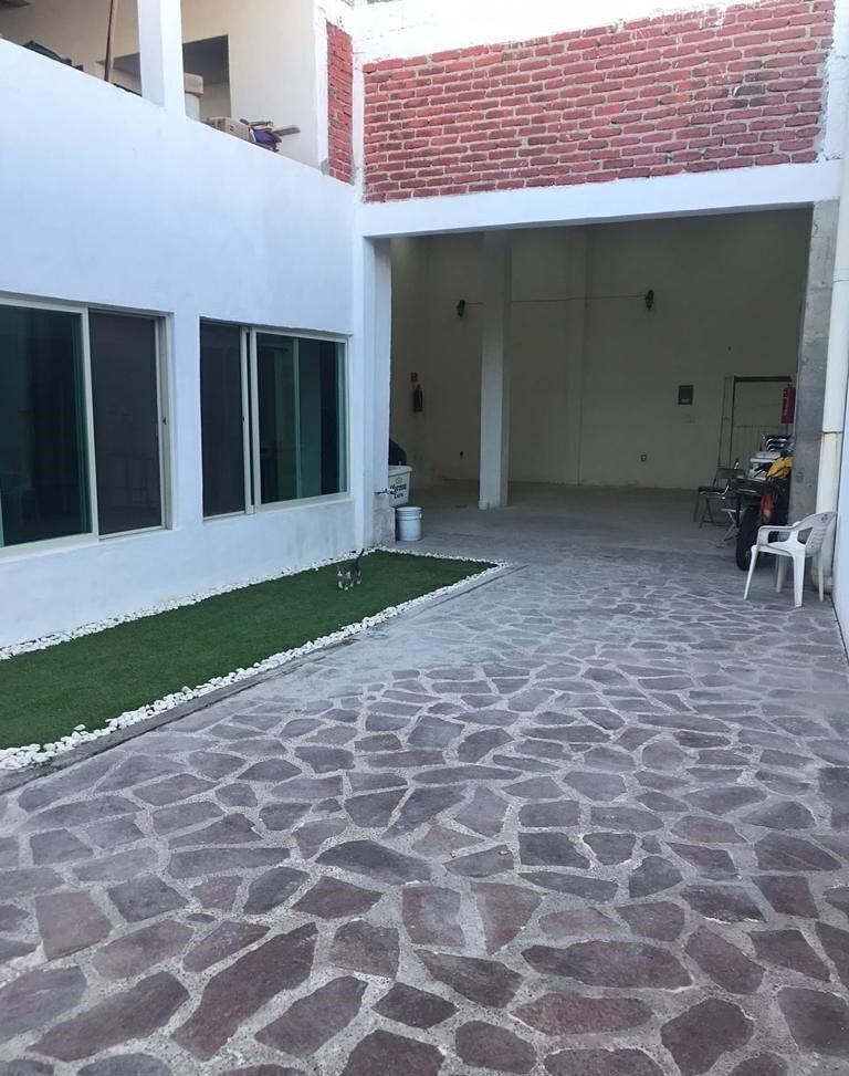 3 de 18