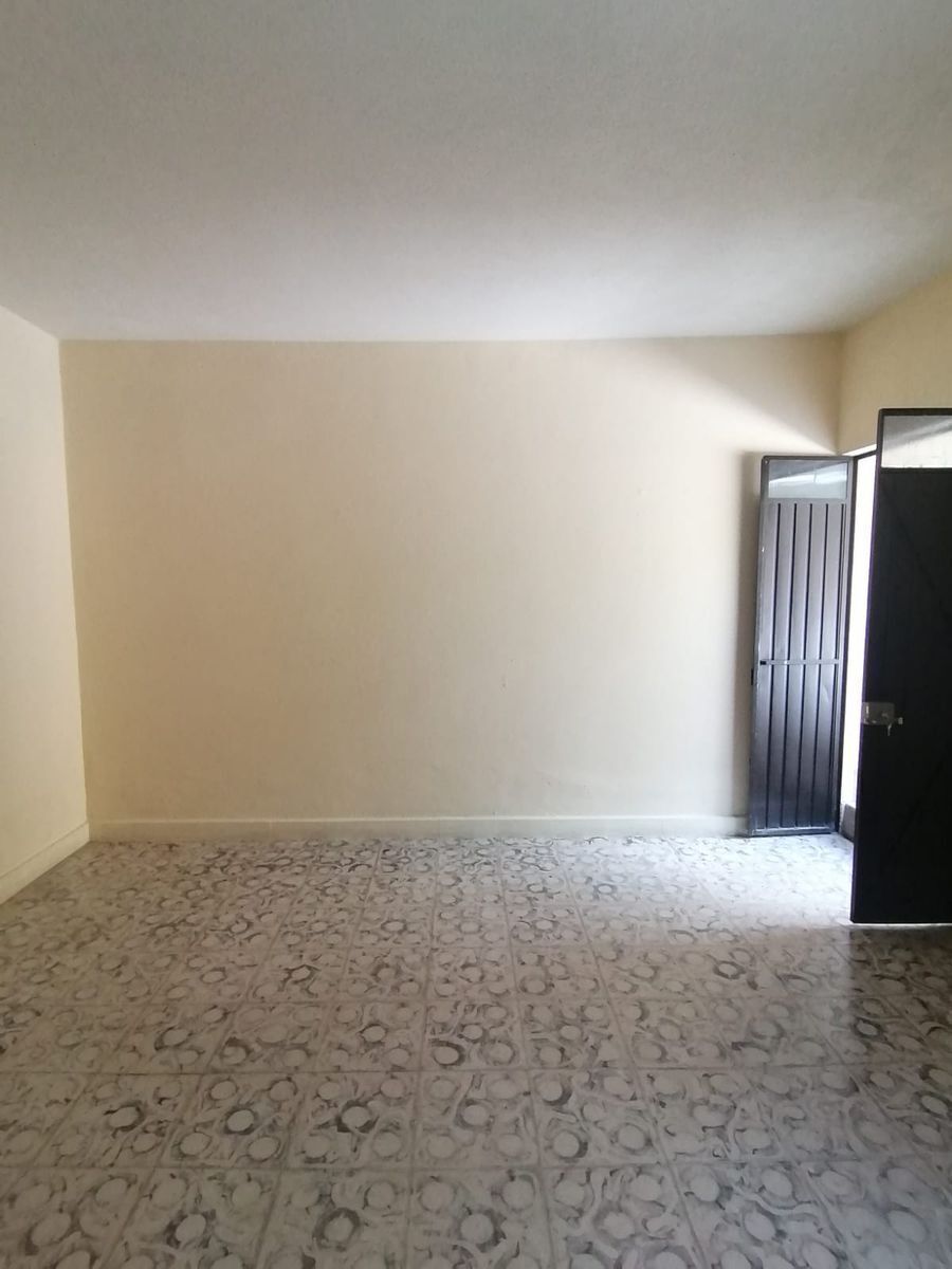 Casa en Molino de Parras, Morelia, foto 7 de 13