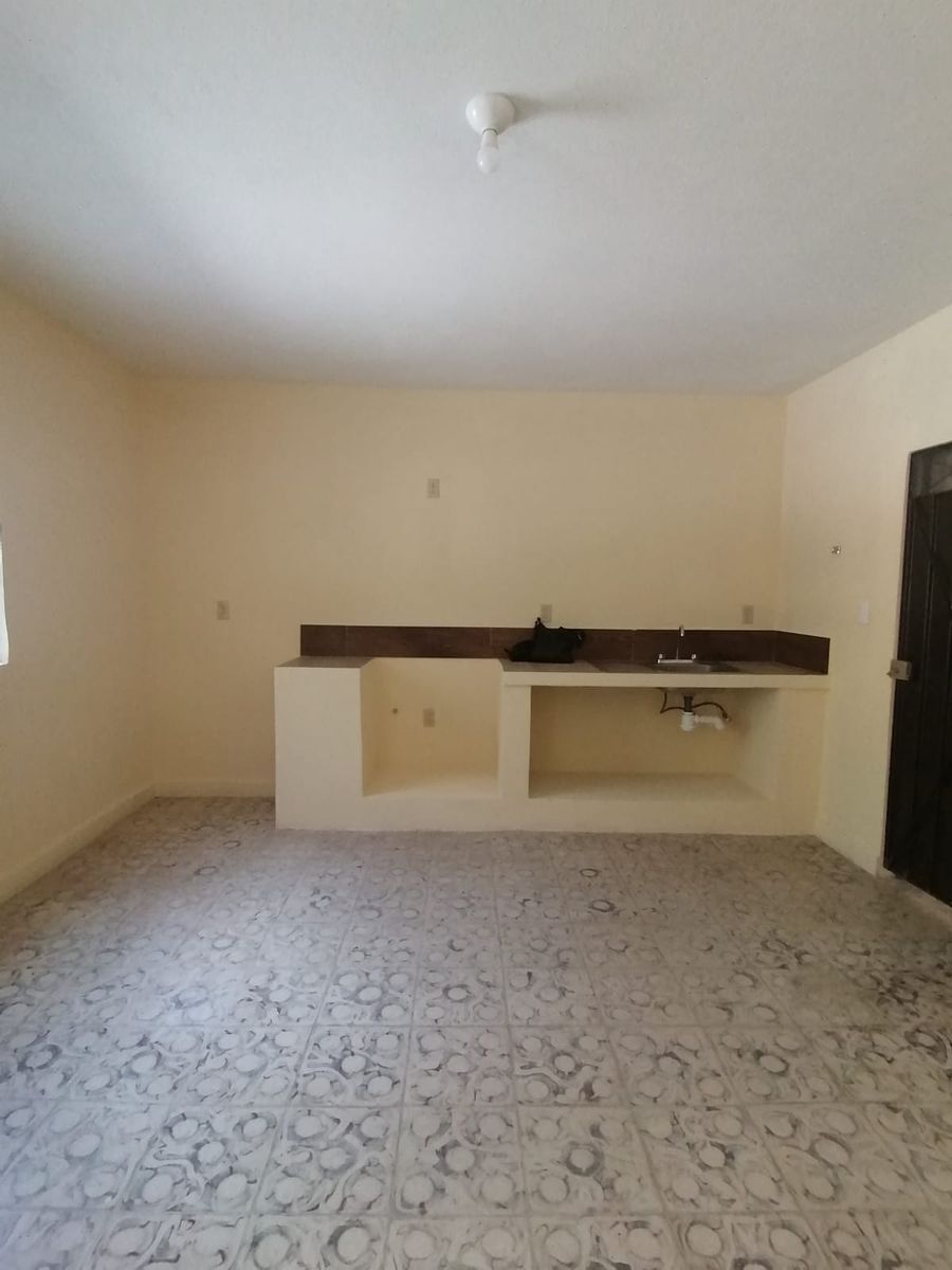 Casa en Molino de Parras, Morelia, foto 8 de 13