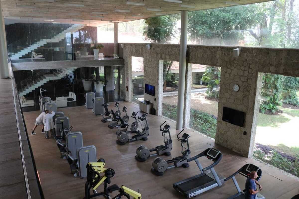 32 de 49: gimnasio