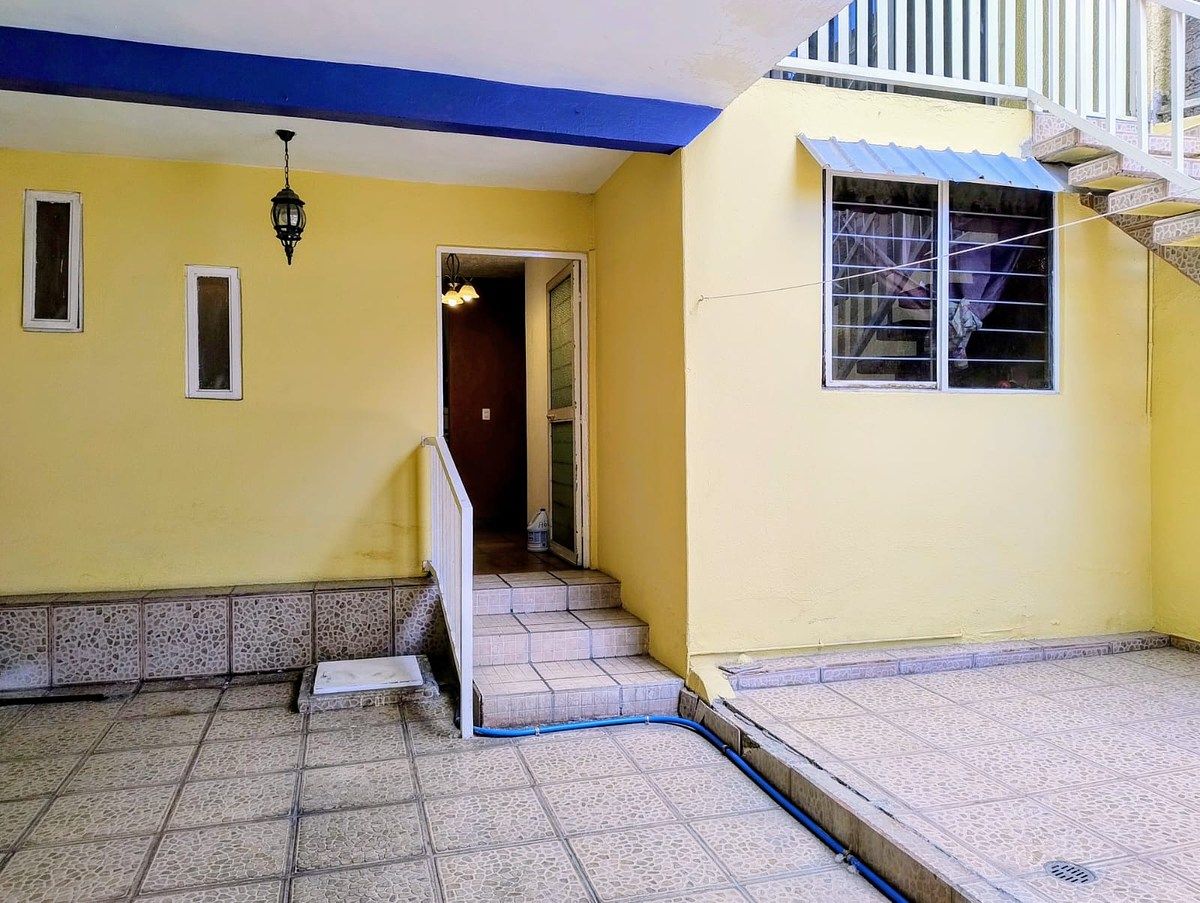 3 de 21: Acceso principal