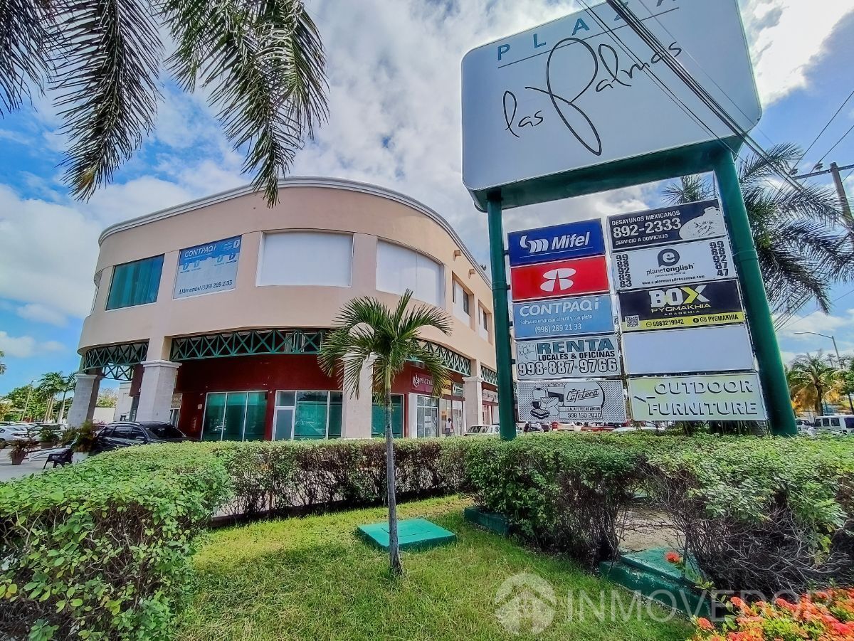 13 de 18: Plaza Las Palmas