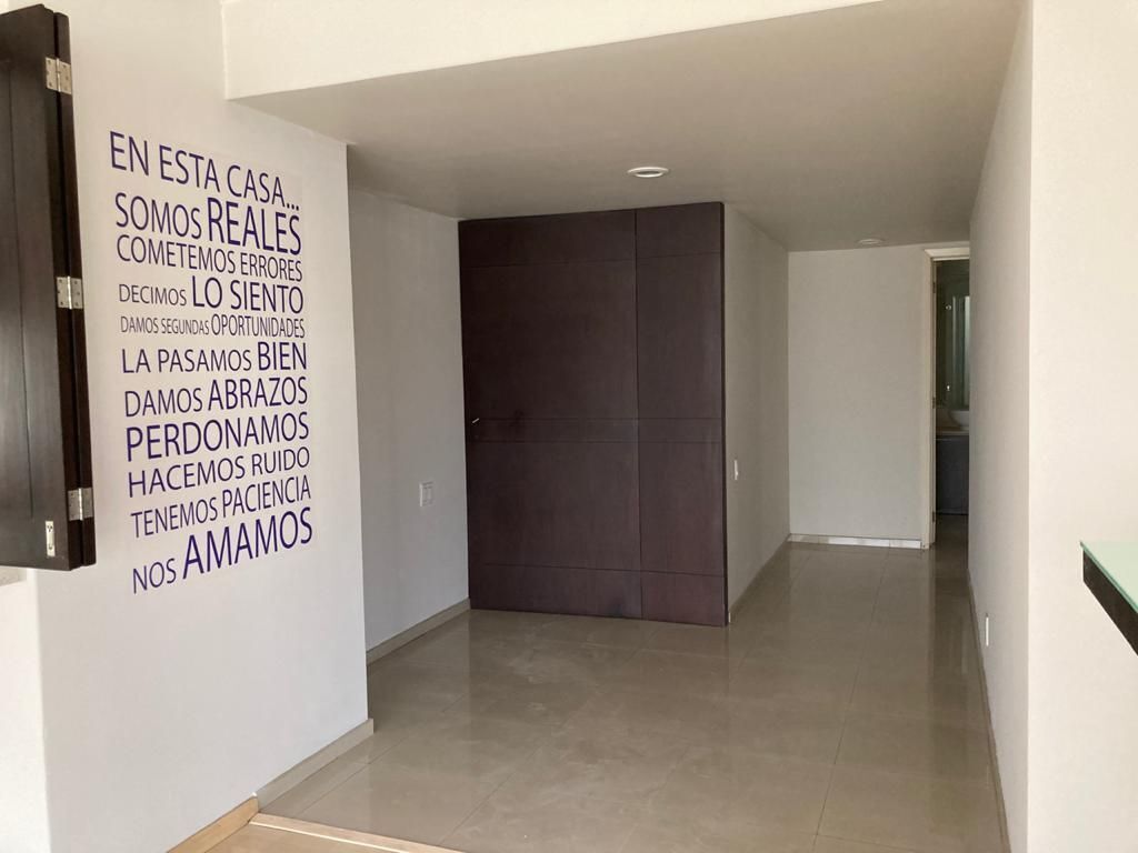 4 de 25