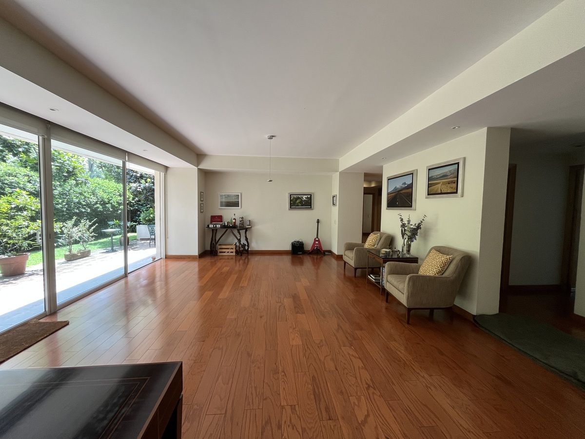 2 de 37: Sala / Comedor