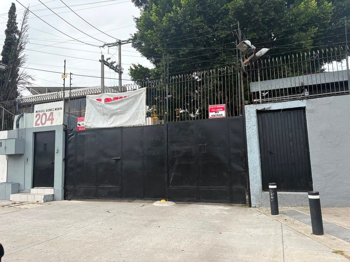 Industrial Warehouse in Jardines de Santa Isabel, Guadalajara, photo 2 of 22