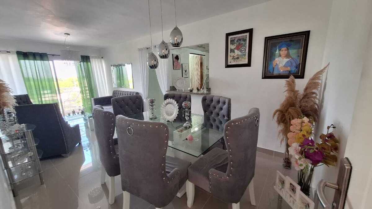 4 de 17