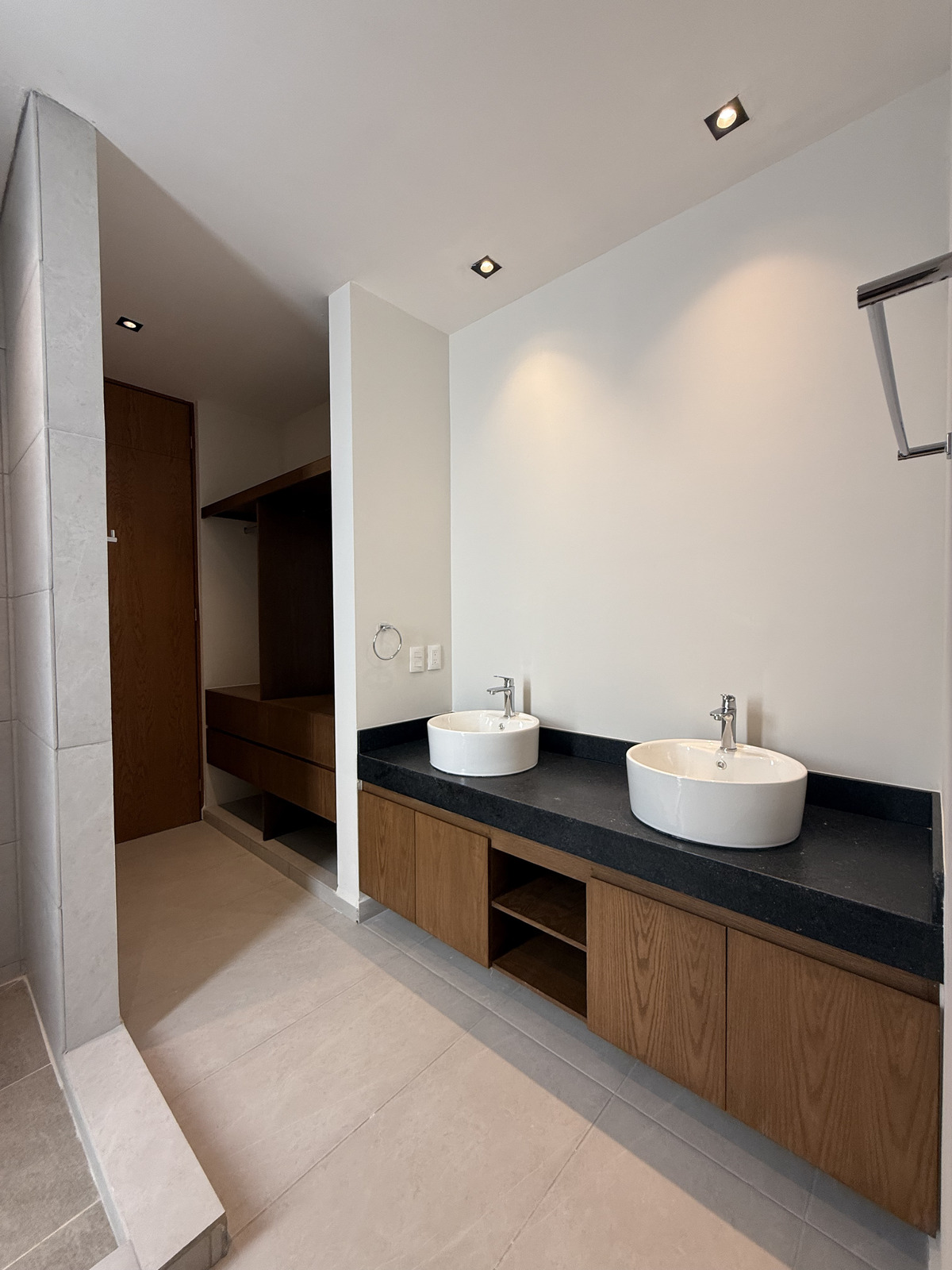 9 de 15: Baño Habitación Principal