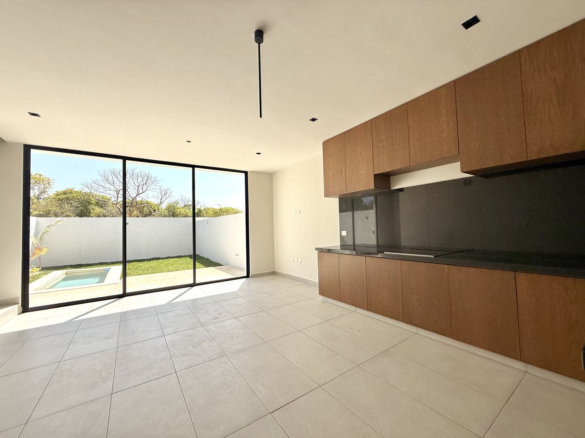 3 de 15: Sala, Comedor y cocina