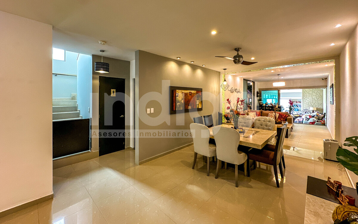 10 de 48: Comedor / Sala