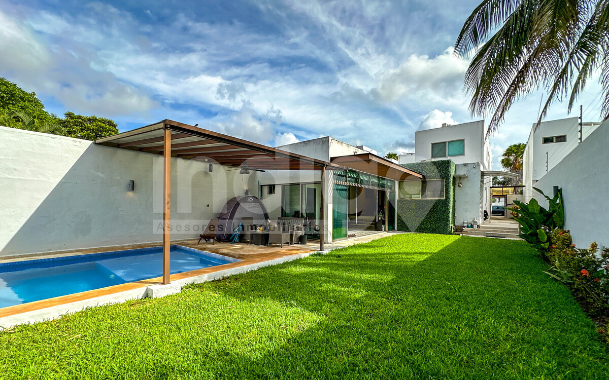 40 de 48: Jardín Trasero