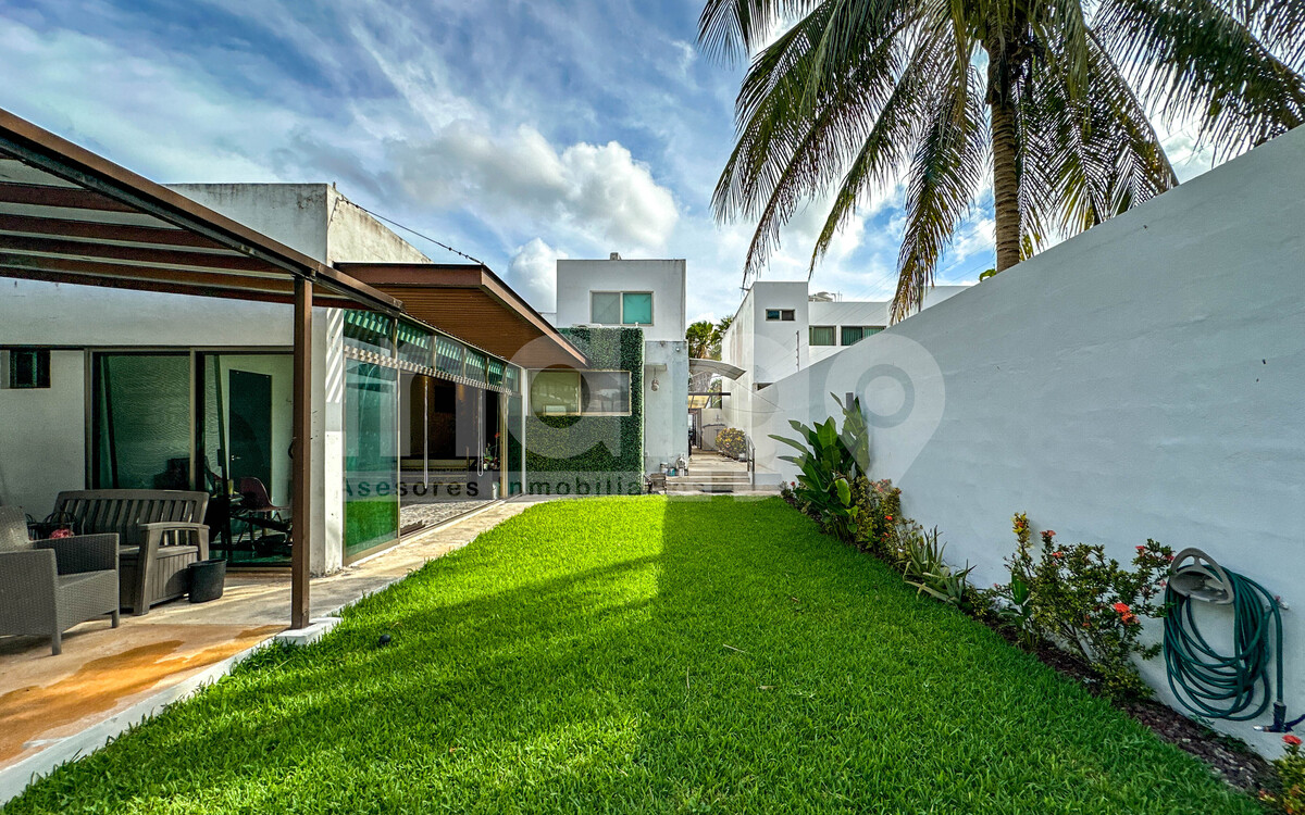 39 de 48: Jardín Trasero